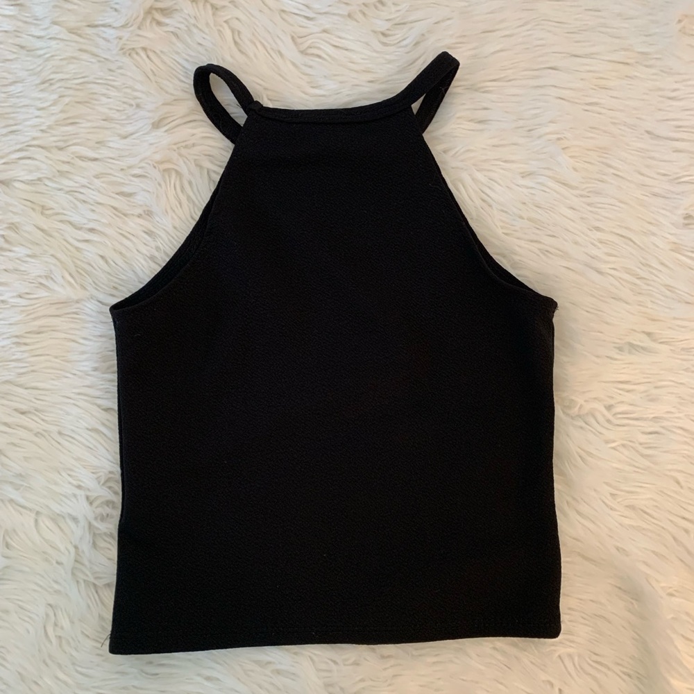 Olivia Rae Black Cropped Halter Tank-Top - Picture 2 of 3